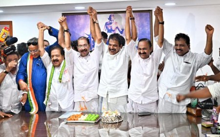 కేరళం.. మళ్లీ మార్పు కోరిన మళయాళీ