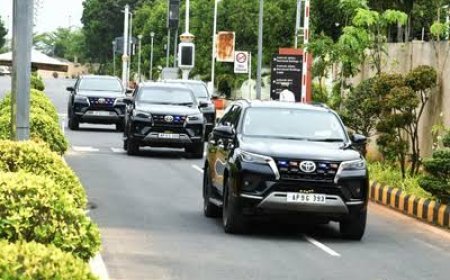 Chandrababu Reduces Official Convoy