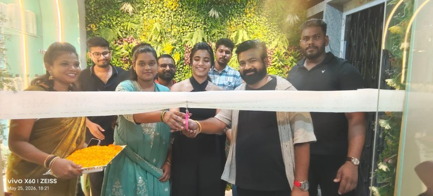 విజయవాడలో సందడి చేసిన హీరోయిన్లు