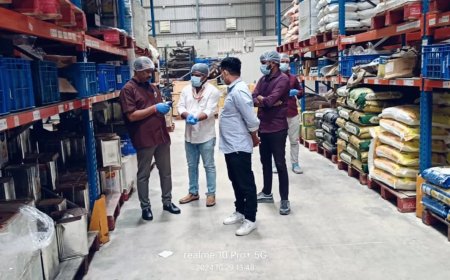 Food Safety Raids Zomato Warehouse