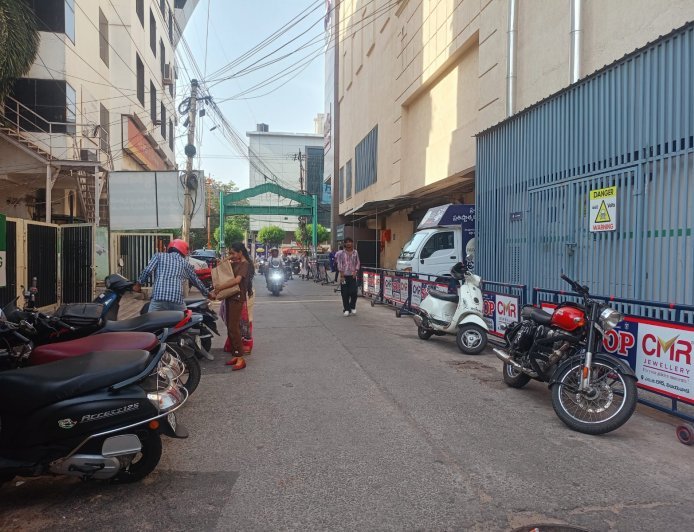 అడ్డుకట్ట వేసేదెవ్వరు..?