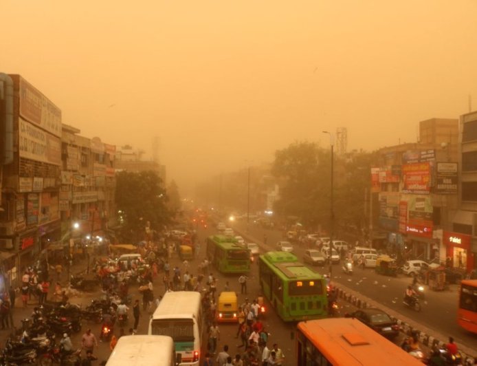 Delhi Hit by Massive Dust Storm