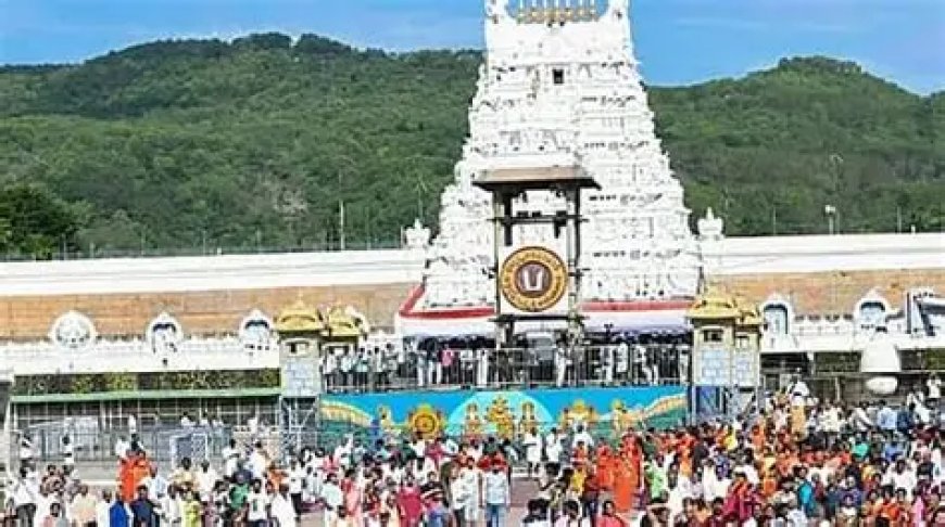 Heavy Rush Continues at Tirumala