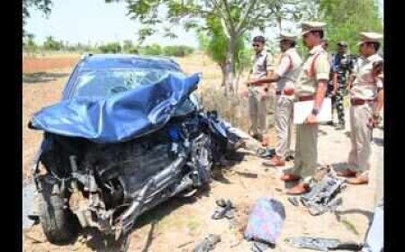 Four Killed In Nalgonda Crash