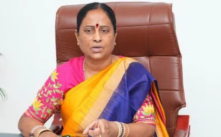 Konda Surekha Targets Kadiyam Srihari