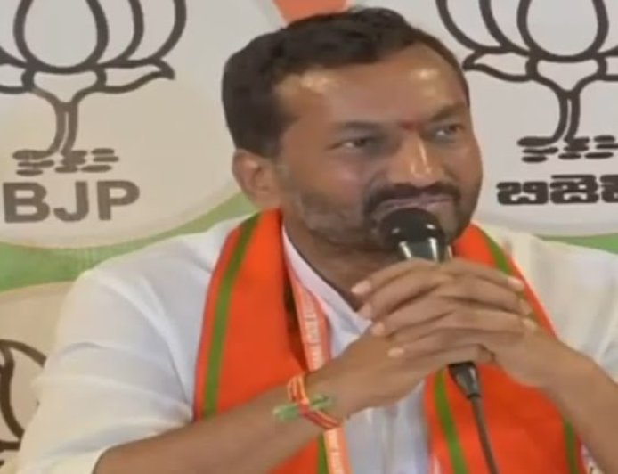 Raghunandan Rao Targets Kharge
