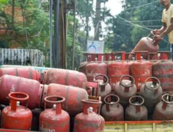Commercial LPG Cylinder Prices Cut