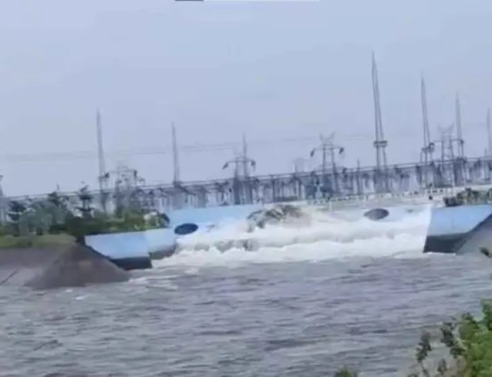 Godavari Floodwaters Rise At Kaleshwaram