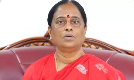 Congress Asks Konda Surekha to Resign